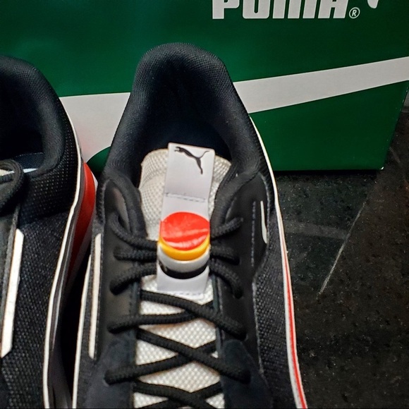 Sz 12 puma’s BMW lows black